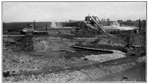 A Hydrated Lime Plant

(Courtesy of the Palmer Lime and Cement Company, York, Pa.)